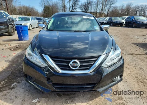 2017 Nissan Altima 2.5 S z USA, uszkodzony, nr VIN 1N4AL3AP6HC481560